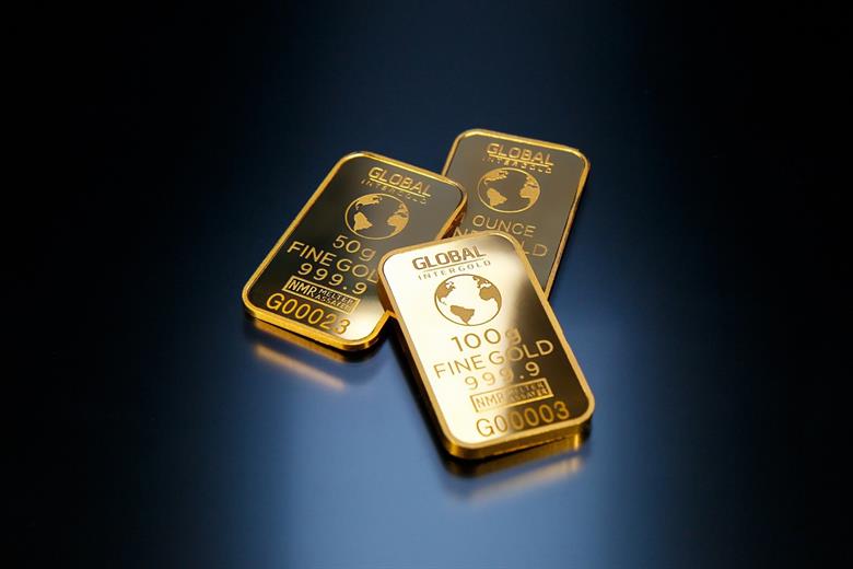 Как можно инвестировать в золото и стоит ли вкладывать в него деньги